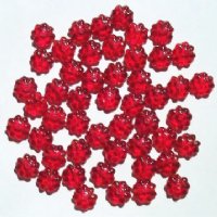 50 9mm Transparent Red Daisy Beads